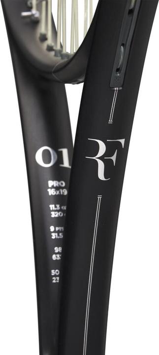Actual product image Wilson RF 01 Pro tennis racket (3, 320 g)