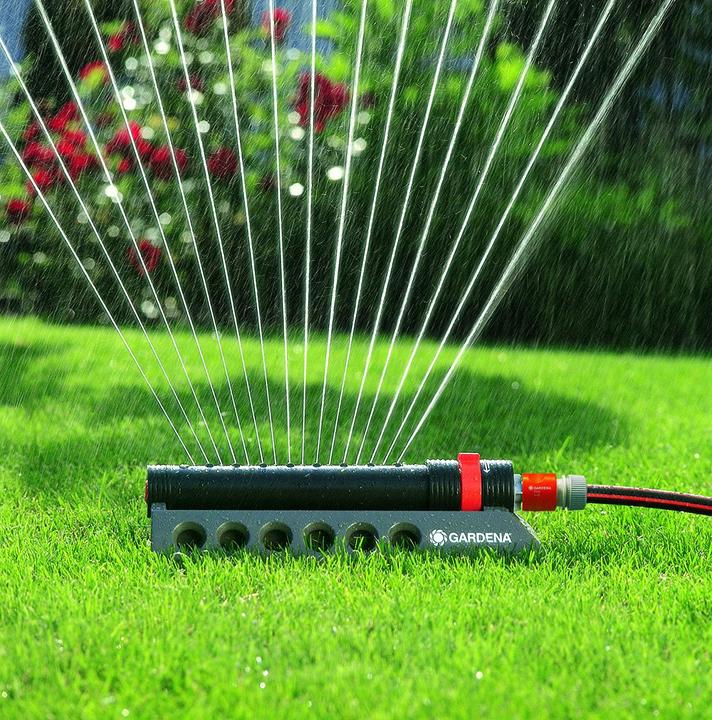 Produktbild Gardena Aquazoom 250/1 (Flächenregner, Viereckregner, Sprühregner)