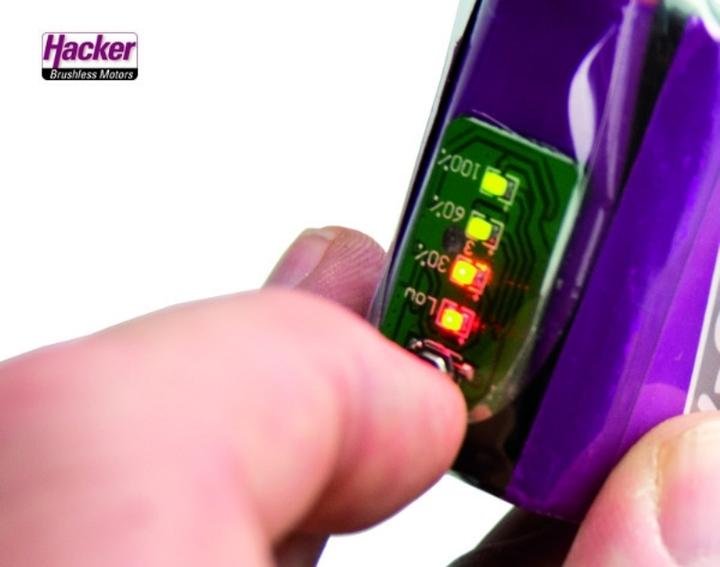 Actual product image Hacker TopFuel LiPo Battery 7.4V 2400mAh 35C (7.40 V, 2400 mAh)