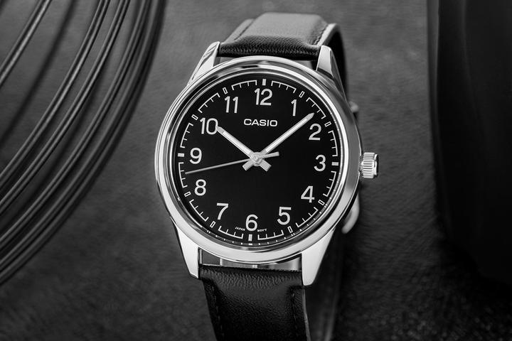Actual product image Casio Standard (Analogue wristwatch, 40 mm)
