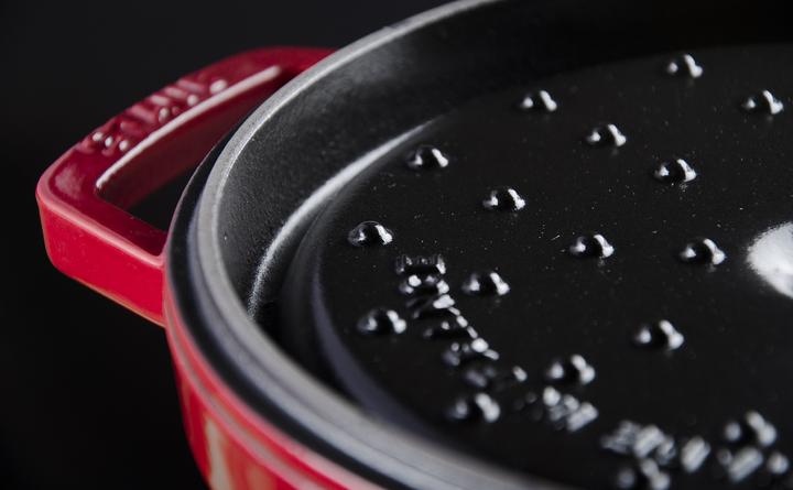 Productafbeelding Staub Cocotte (24 cm, Braadpan + kasserol, Gietijzer)