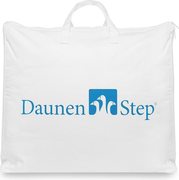 Produktbild DaunenStep Daunendecke Meran leicht, Füllung: 100% Gänsedaunen (240 g, 155 x 220 cm)