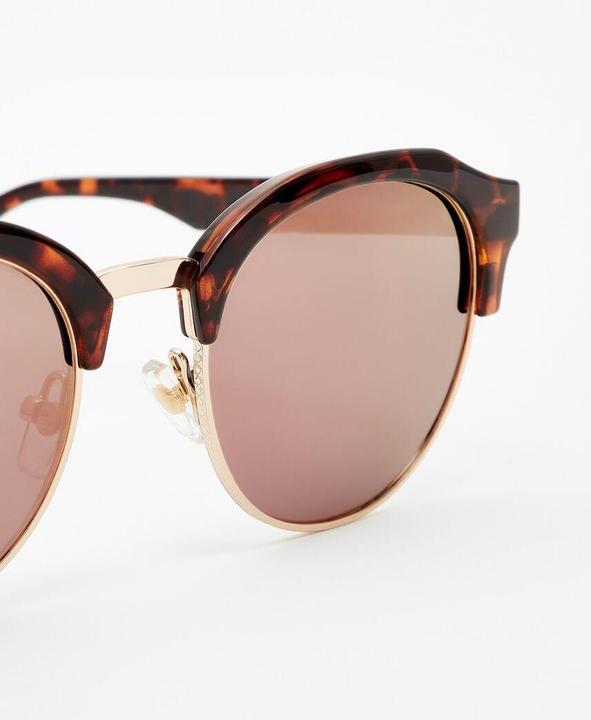 Produktbild Hawkers Classic Rounded
