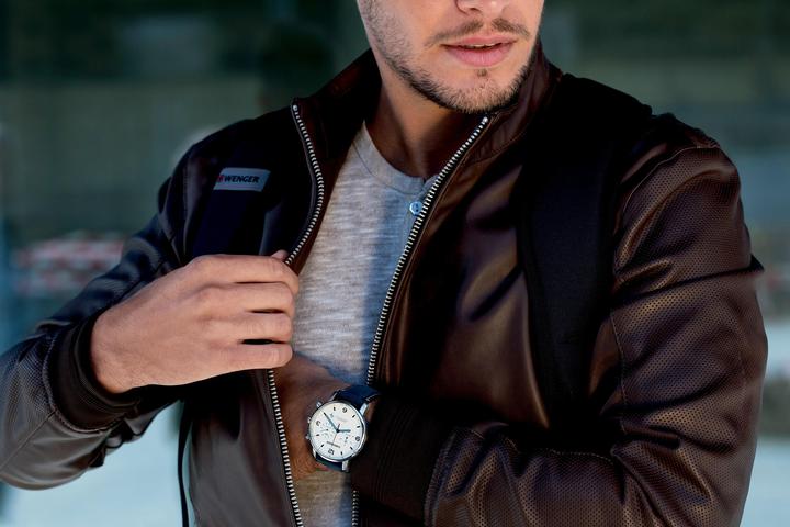 Image du produit Wenger Urban Classic (Chronographe, Montre analogique, Swiss Made, 44 mm)
