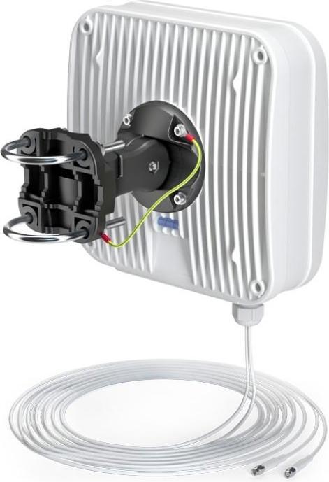 Actual product image Quwireless APLM2-H - QuPanel LTE HP MIMO 2x2 - Directional High Power multiband LTE MIMO 2x2 antenna