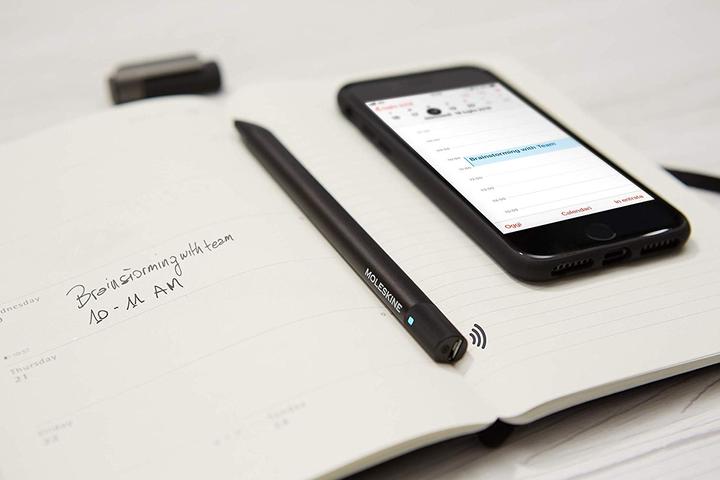 Actual product image Moleskine Smart Writing Set Ellipse + Case (A5, Lined, Hardcover)