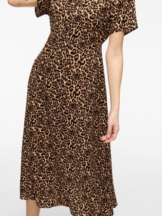 Produktbild Vila Petite – Maxi Blusenkleid (38)