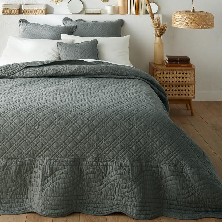 Actual product image La Redoute Interieurs Scenario Boutis (280 x 280 cm)