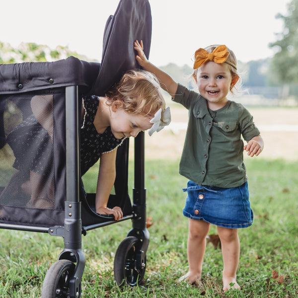 Actual product image WonderFold W4 Luxe Quad Stroller Wagon