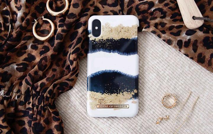 Produktbild iDeal Of Sweden Gleaming Licorice (Samsung Galaxy S10+)
