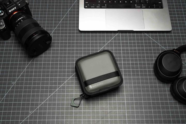 Image du produit Wandrd Lens Filter Case, Wasatch Green (0.65 l)