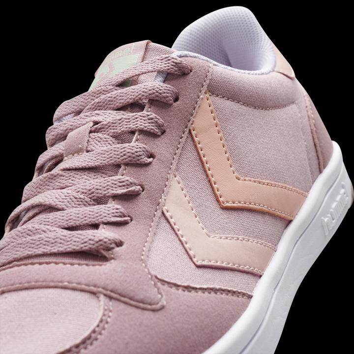 Actual product image hummel Stadil Light Canvas (40)