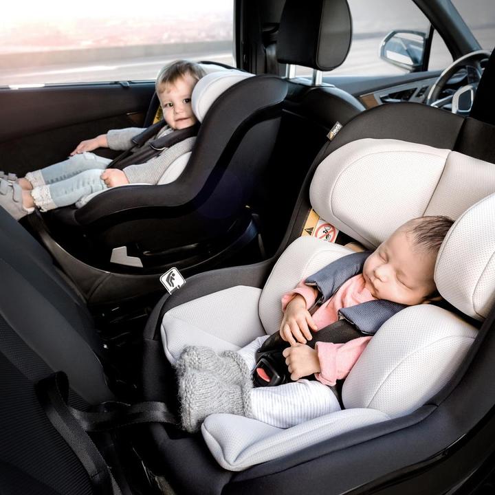 Actual product image Hauck iPro Kids Set i-Size (Reboarder, ECE R129/i-Size Standard)
