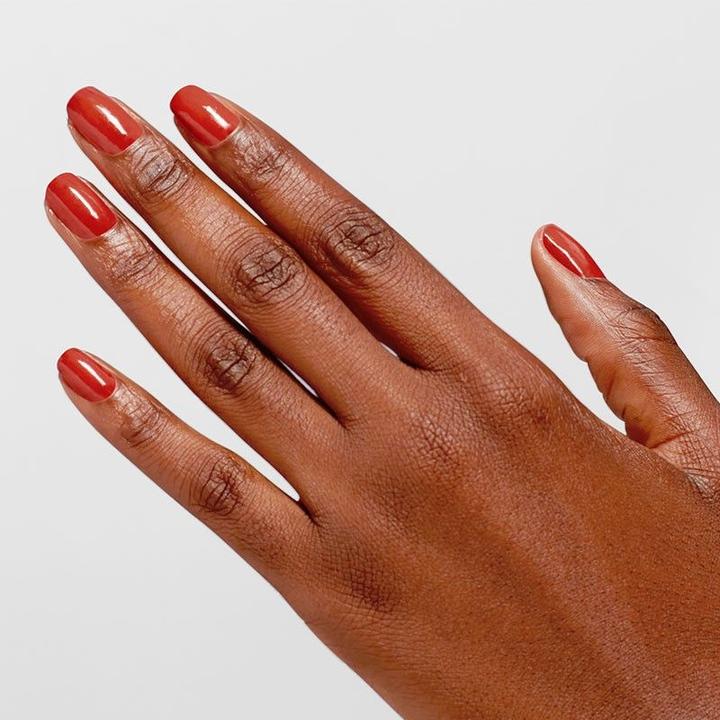 Immagine prodotto OPI Brillance infinie Knock 'em Red (Batti il rosso, Smalto per unghie effetto gel)