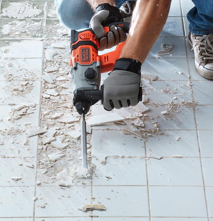 Actual product image Black & Decker BCD900BXJ (Rechargeable battery operated)