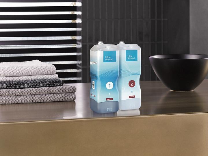 Produktbild Miele UltraPhase 2 (50 Waschgänge, Flüssig)