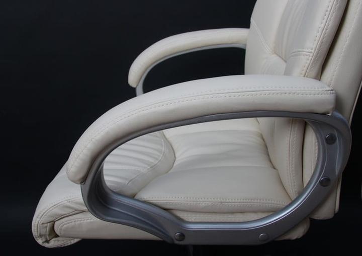 Actual product image Jamb Executive chair