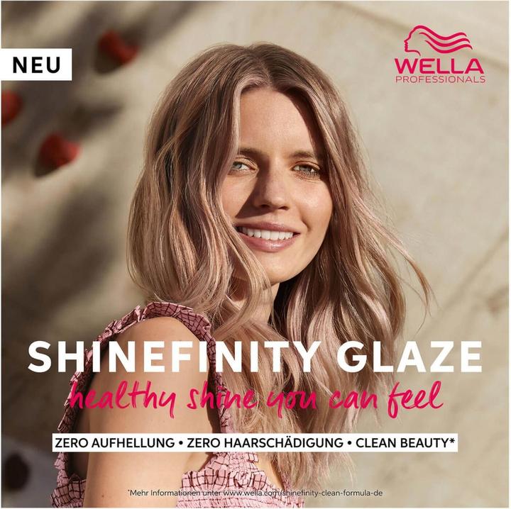 Actual product image Wella Shinefinity Bottle Activator