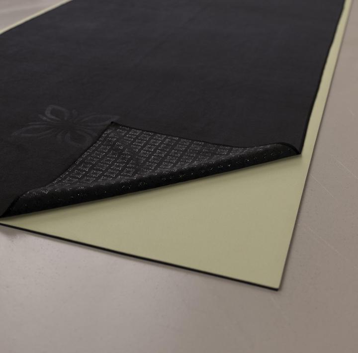 Actual product image Omnana STAYMAT yoga towel