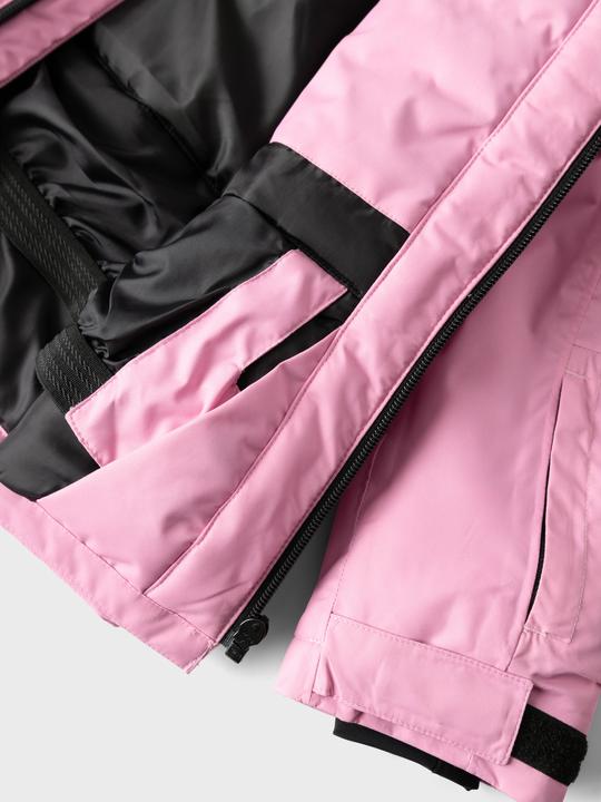 Actual product image Name it SLOPE10 ski jacket (152)