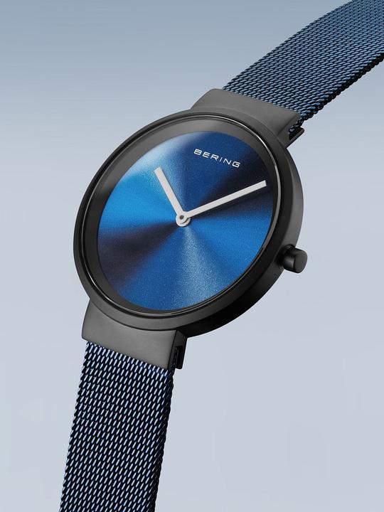 Actual product image Bering Classic (Analogue wristwatch, 31 mm)