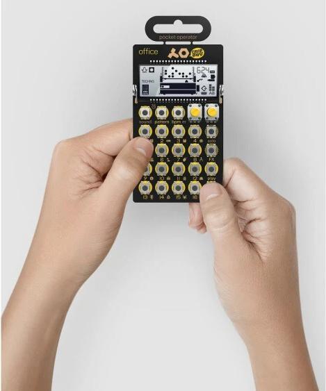 Image du produit Teenage Engineering Opérateur de poche Bureau PO-24