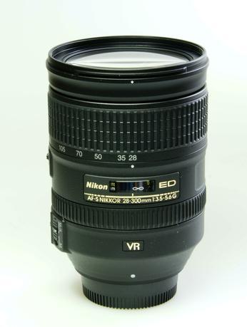 Produktbild Nikon AF-S Nikkor 28-300mm f/3.5-5.6G ED VR (Nikon F, Vollformat)