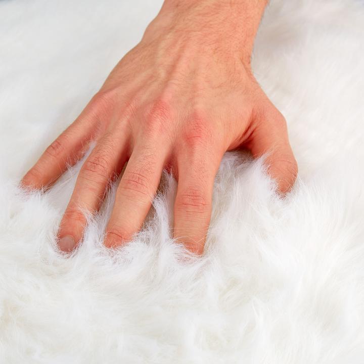 Actual product image Relaxdays Faux Fur Cube Seat, Folding