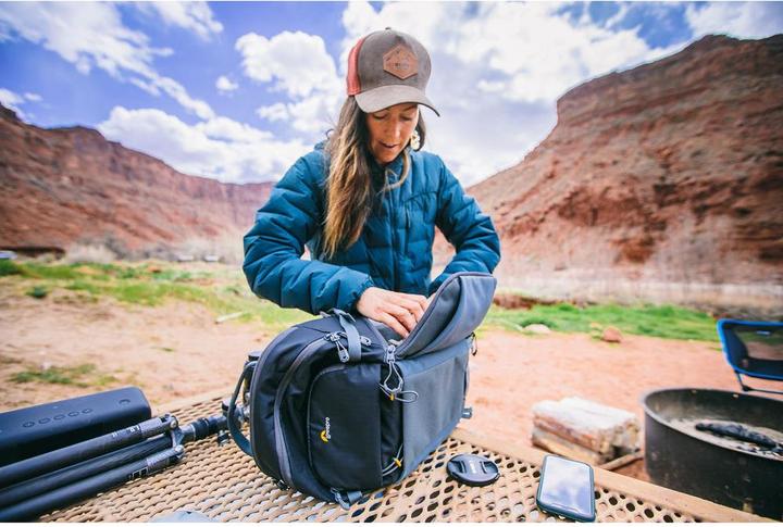 Immagine prodotto Lowepro Foto Attivo BP 200 AW (Zaino per fotocamera, 16 l)
