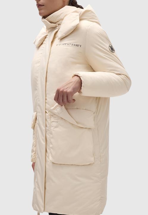 Actual product image Marikoo Nanami 16 (XL)