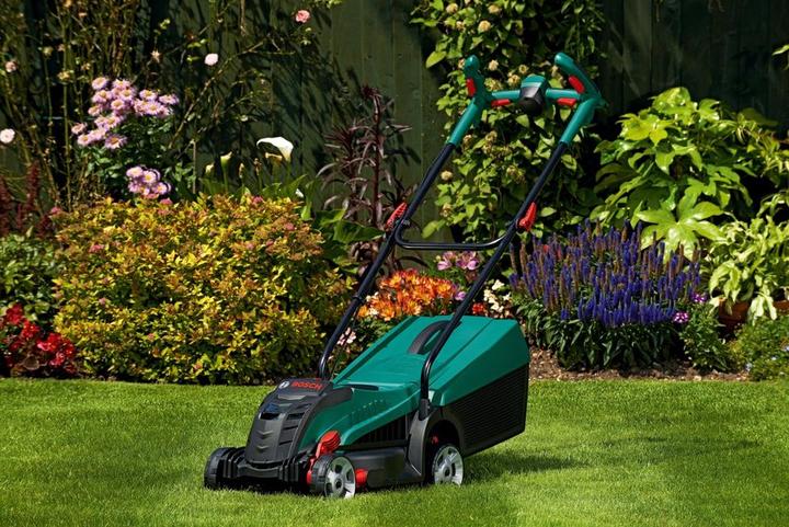 Image du produit Bosch Home & Garden Rotak 32 LI (Fonctionnement sur batterie)