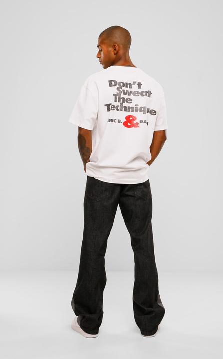 Actual product image Urban Classics Eric B & Rakim Sweat the Technique Oversize Tee - 119357 (XXL)