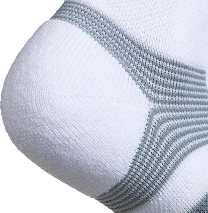 Actual product image Artengo RS 560 (39, 42)