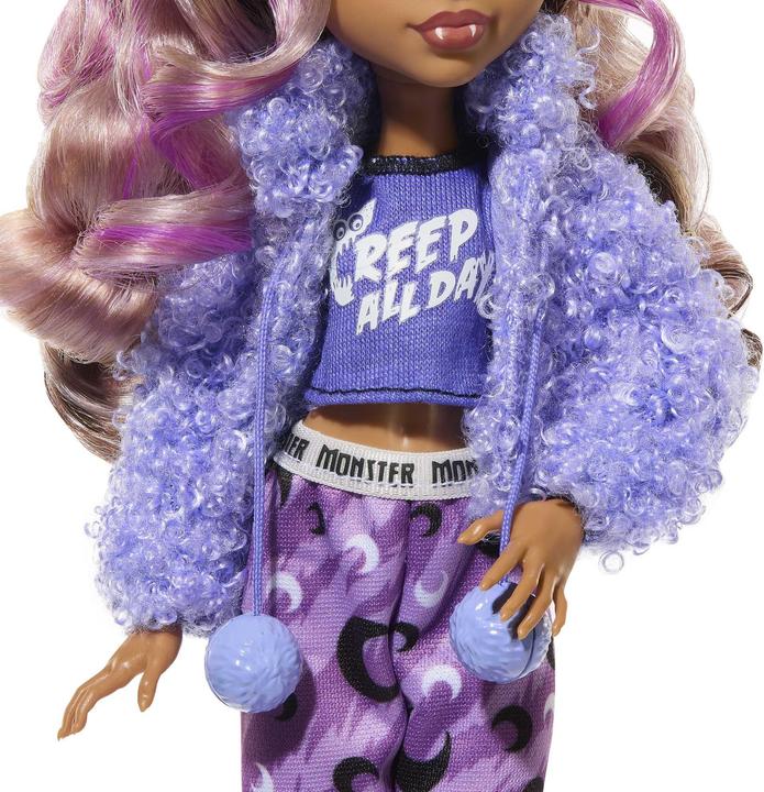 Actual product image Monster High Doll and Pyjama Party Accessory, Clawdeen Wolf, Scary Nice Pyjama Party