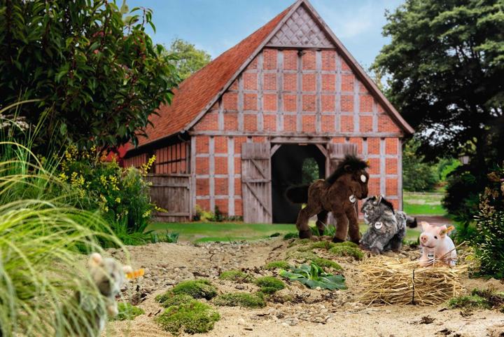 Produktbild Steiff Kleiner Freund Issy Esel (24 cm)