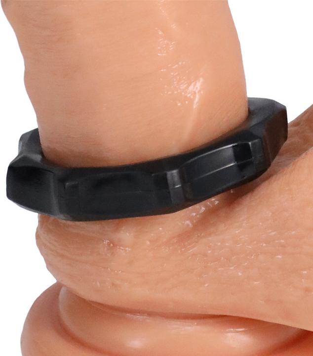 Actual product image Doc Johnson The Gear (4 cm)
