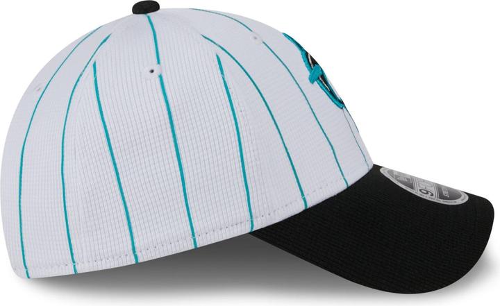Actual product image New Era 9Forty Stretch Batting Practice Miami Marlins