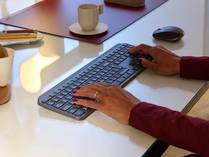 Actual product image Logitech MX Keys for Business (Eng. Int., Wireless)