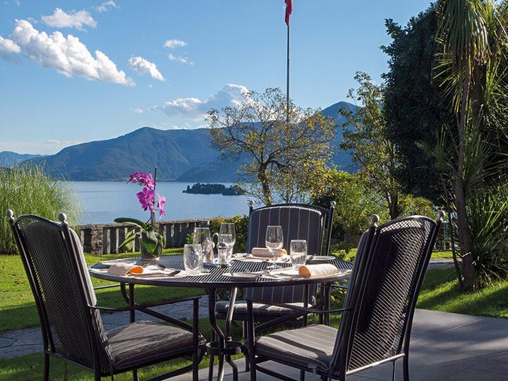 Immagine prodotto Smartbox 2 giorni con souper in un hotel 3* che si affaccia sul lago Majeur (2 pers.)
