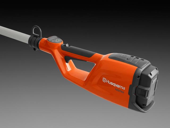 Produktbild Husqvarna 120iTK4-PH inkl. PK4 Hochentaster und HK4 Heckenschere (Akku Kettensäge)