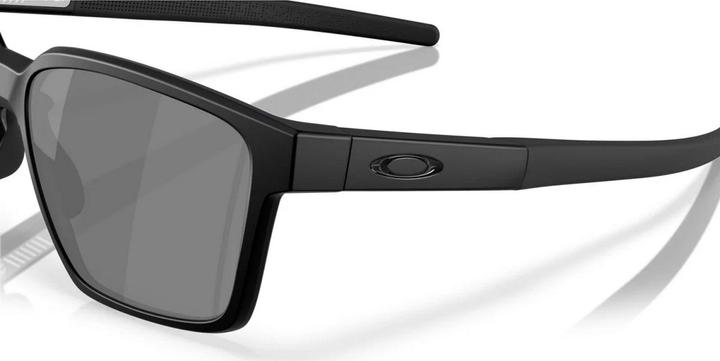 Oakley Actuator SQ