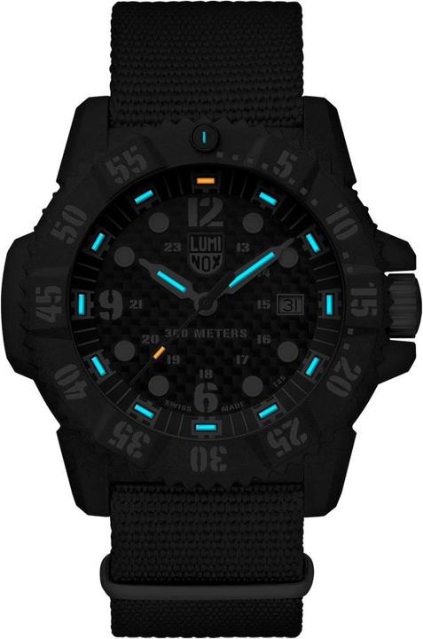 Actual product image Luminox Master Carbon Seal 3800 Series (Analogue wristwatch, Swiss made, 46 mm)