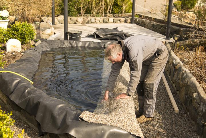 Immagine prodotto Aquagart Steinfolie 6m x 0,6m breit Für Bachlauf Ufer Teichfolie Teich Folie Sandfarben