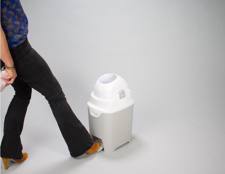 Immagine prodotto Diaper Champ Secchio per pannolini One Standard Handsfree 60 l Argento