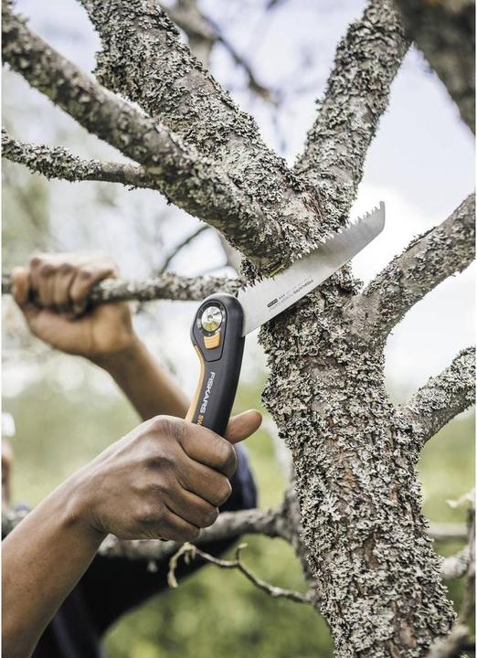 Actual product image Fiskars Plus Klappsäge SW68
