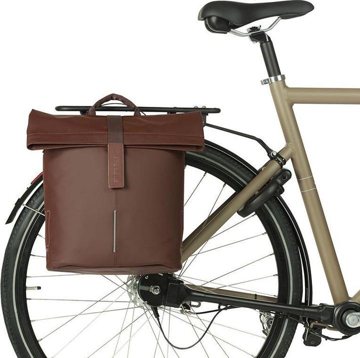 Actual product image Basil Studs (16 l, Luggage carrier bag)