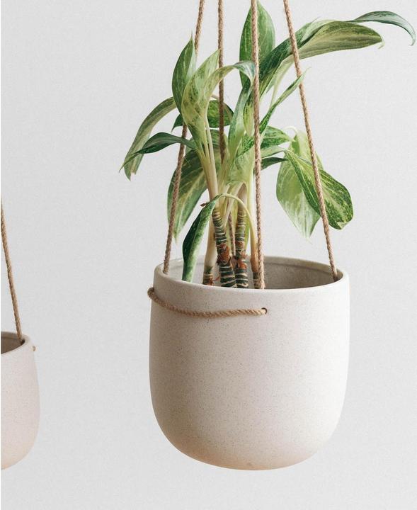 Actual product image Esmée Hanging pot (18 cm)