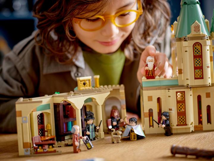 Image du produit LEGO Poudlard : le bureau de Dumbledore (76402, LEGO Harry Potter)