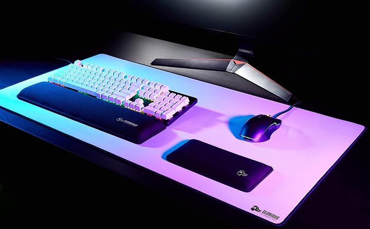 Actual product image Glorious PC Gaming Race 3XL Extended (Wide)