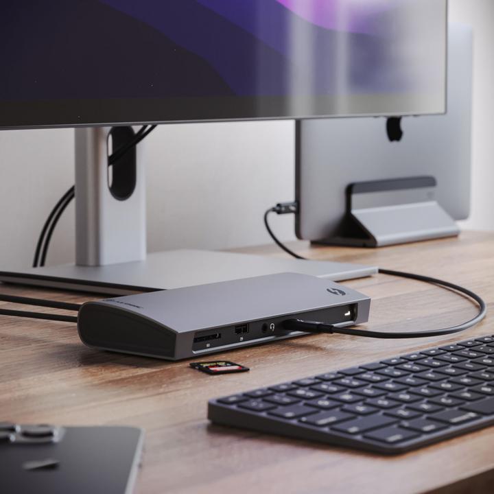 Actual product image Alogic Blaze (Thunderbolt, 10 Ports)